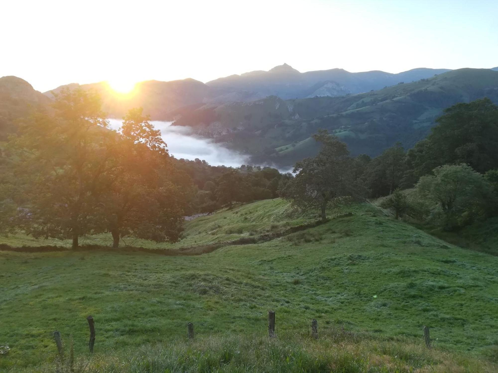 La Pasiega San Roque de Ríomiera エクステリア 写真